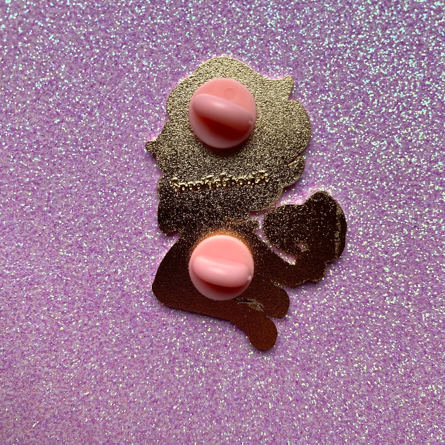 HARD ENAMEL PIN: Frankie