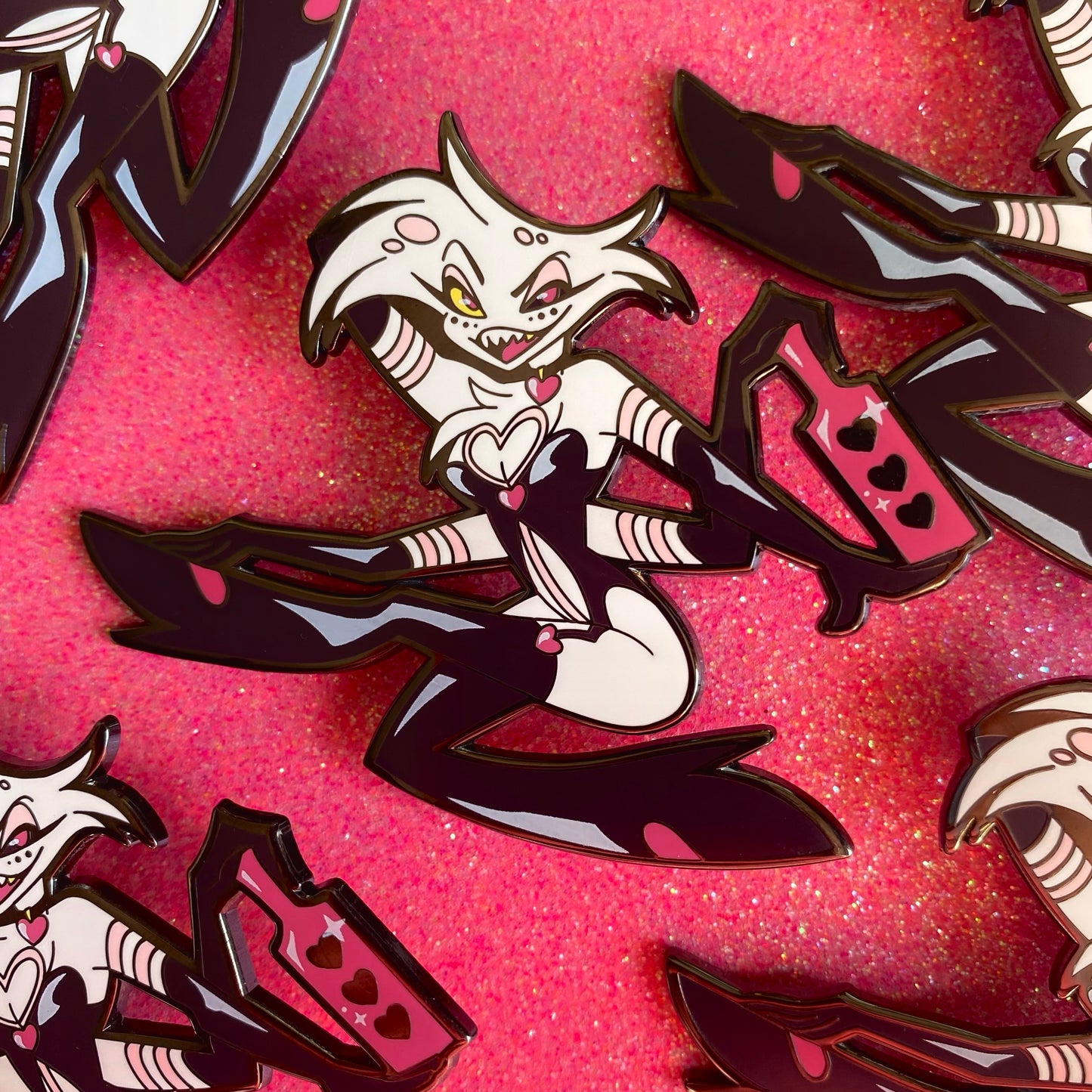 HARD ENAMEL PIN: Hazbin Hotel - Angel Dust